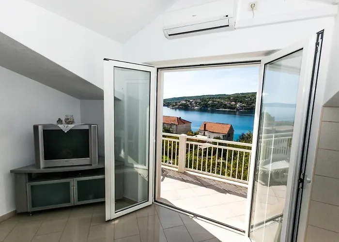 Sea View Lejlighed *