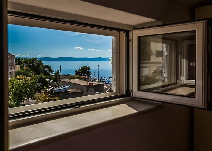 Sea View Sumartin