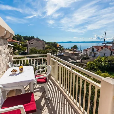 Sea View *